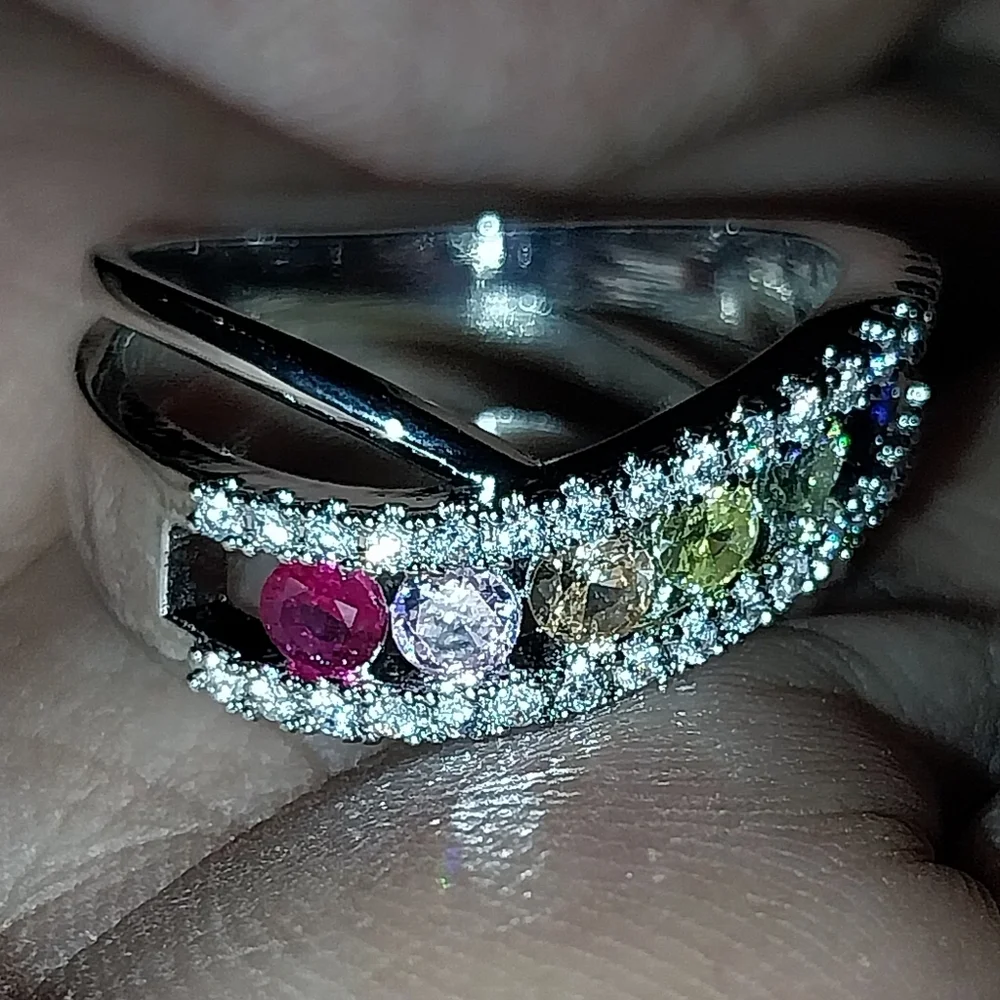 Elegant Multicolor Gemstone Silvery Ring Sz 7